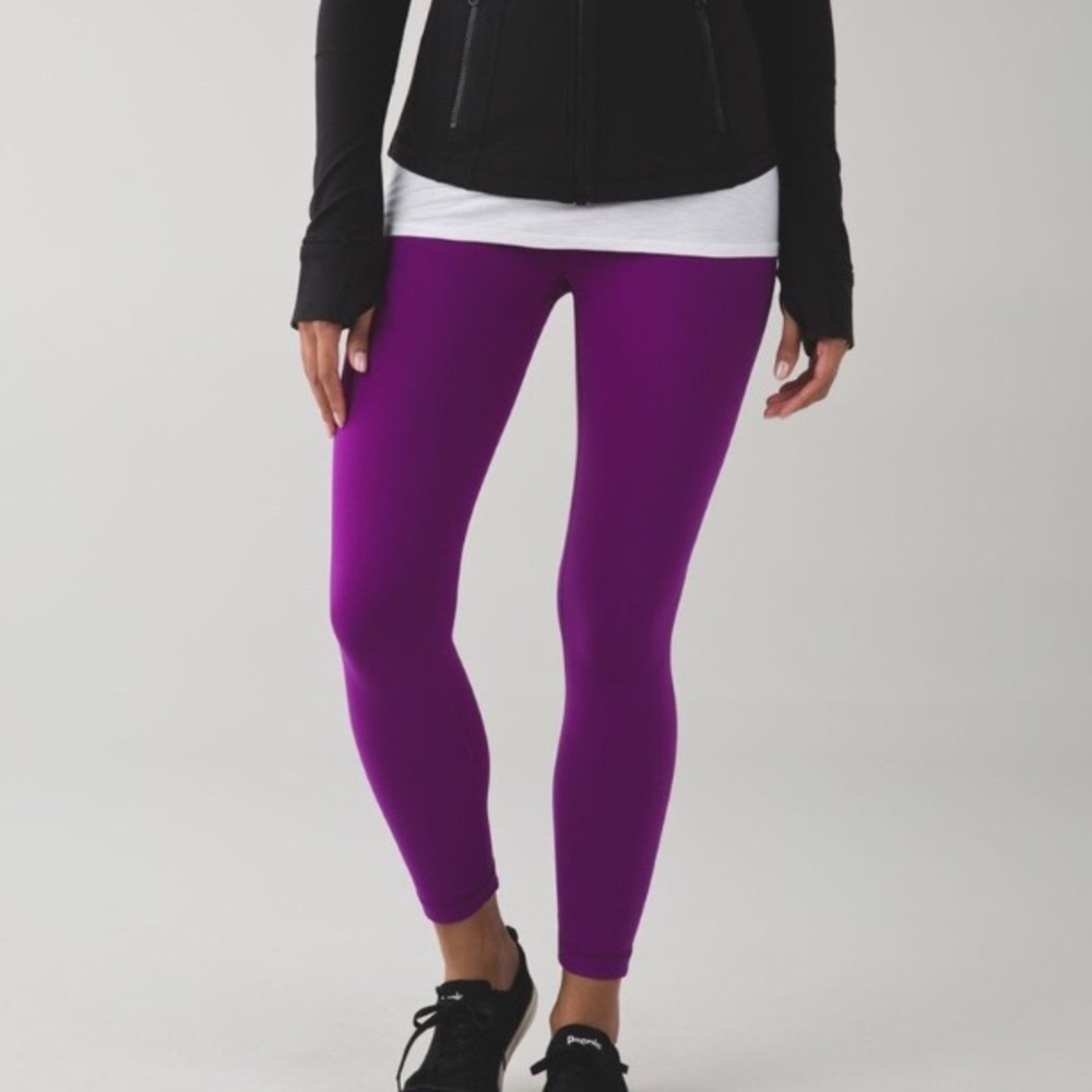 Lululemon High Times. Tender Violet.
